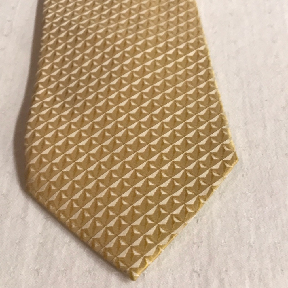 Mens 100 % Silk Tie - Shiny Yellow and White